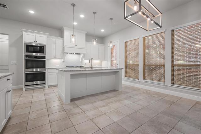 Building Photo - 6832 Verandah Wy