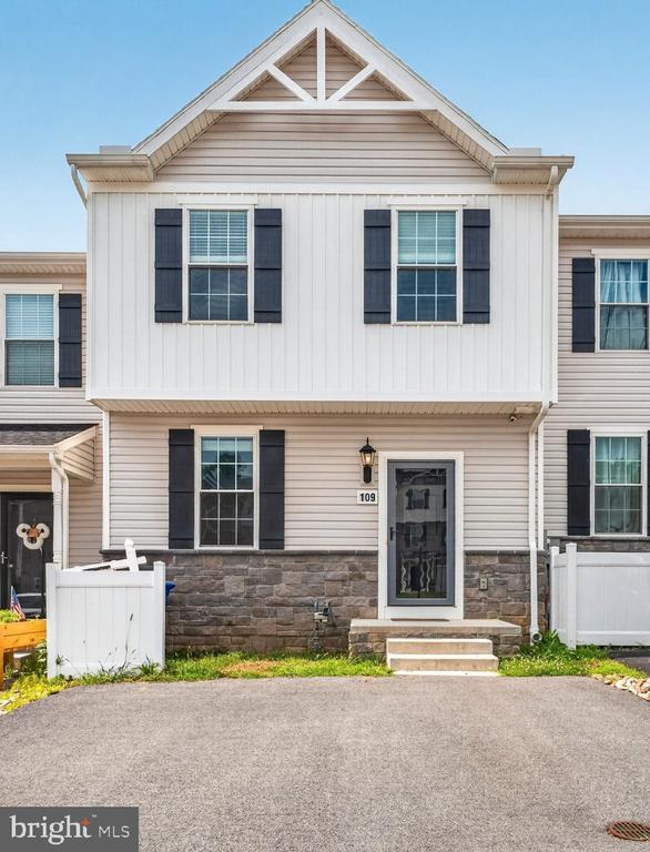 Building Photo - 109 Holstein Dr
