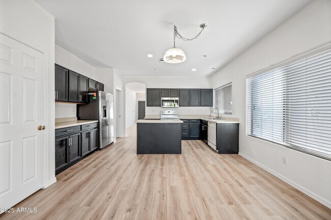 Building Photo - 3737 N 141st Dr