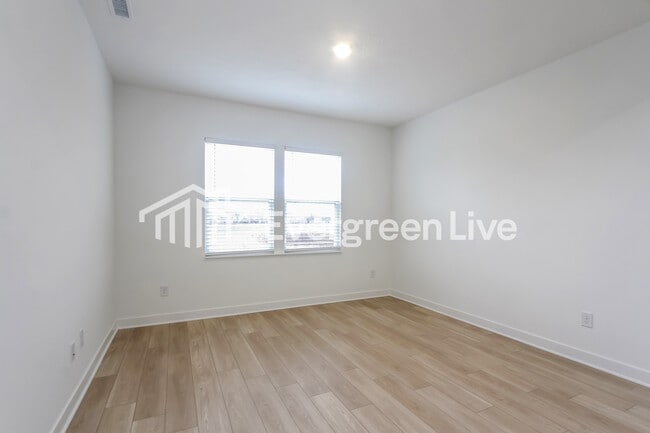 Building Photo - 3615 Cosmic Ct