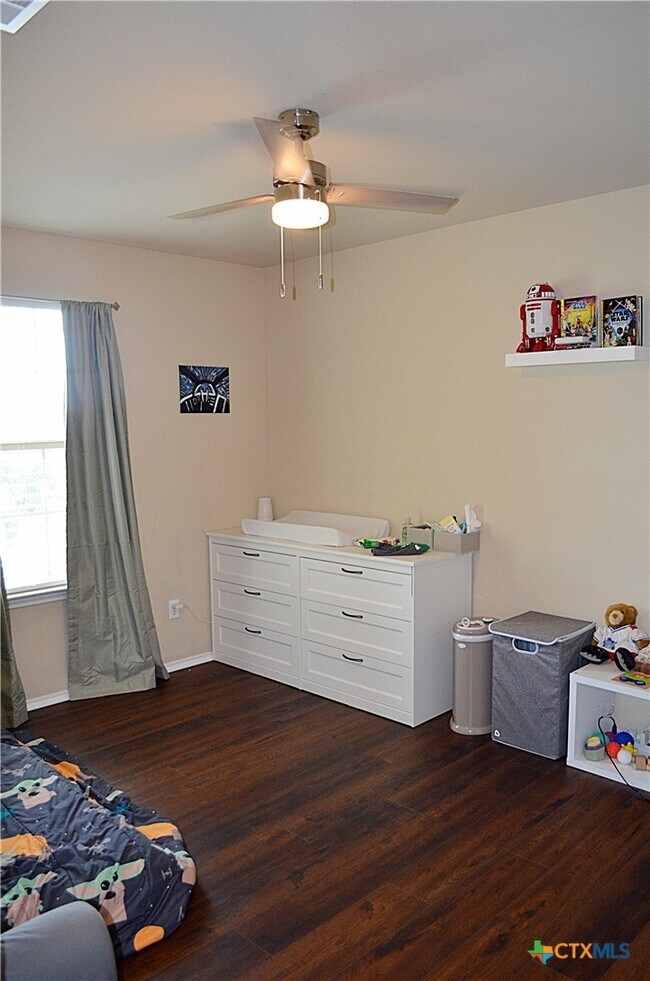 Building Photo - 5407 Sulfur Spring Dr