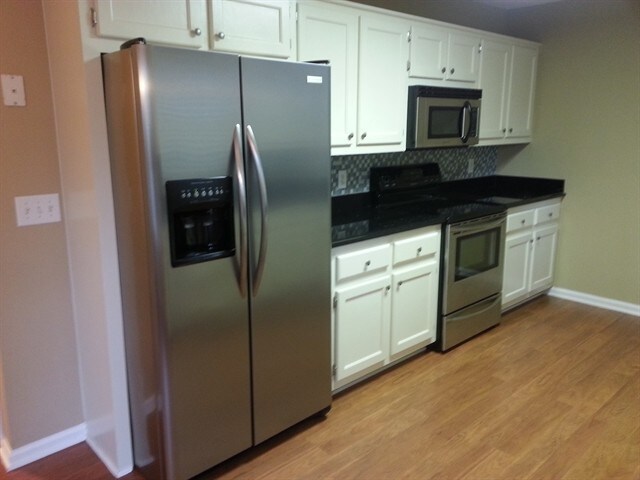 Building Photo - 609 Two Gait Ln