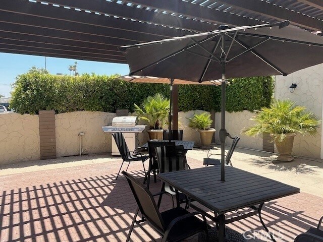 Building Photo - 36953 Bankside Dr