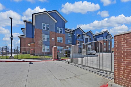 Building Photo - Parc West