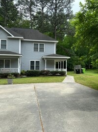 Building Photo - 111B Laura Ln