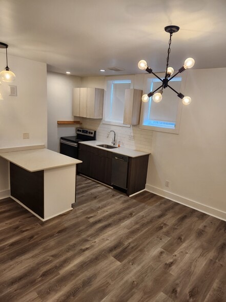Kitchen - Corktown Ash Apartments