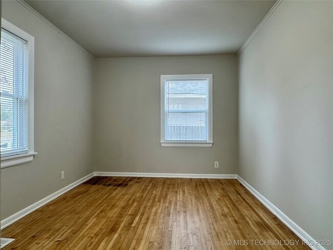 Building Photo - 5308 S Madison Ave