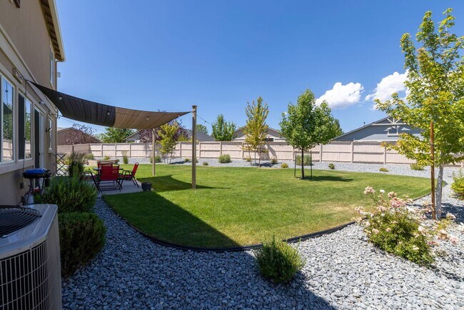 Building Photo - Spacious Home in Damonte Ranch - Large Backyard!