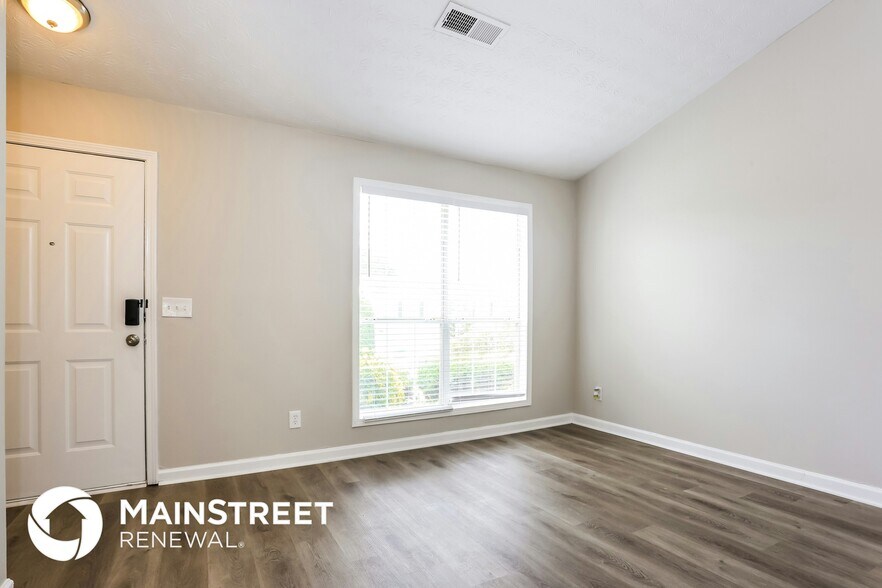 Building Photo - 4150 Riverbank Ct