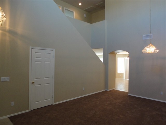 Building Photo - 206 S 151st Ave