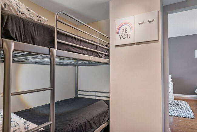 Building Photo - 1500 Ocean Dr