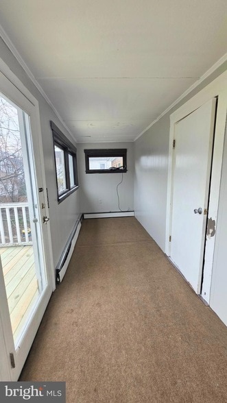 Building Photo - 117 E Green St