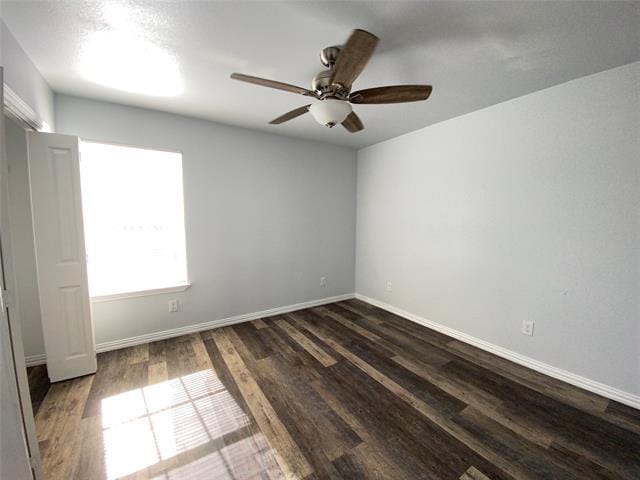 Building Photo - 924 E Annie St