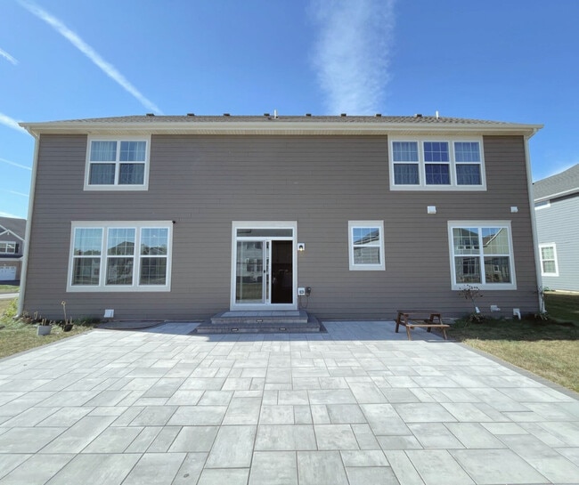 Building Photo - 1835 Coralito Ln