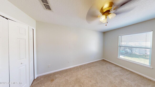 Building Photo - 448 Sherwood Oaks Dr