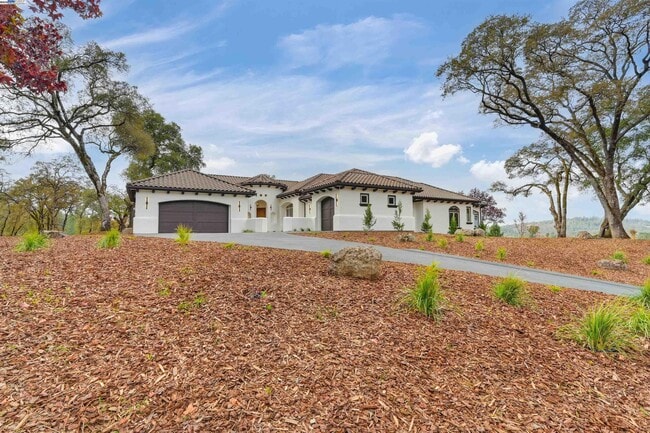 Building Photo - 12859 Austin Forest Cir