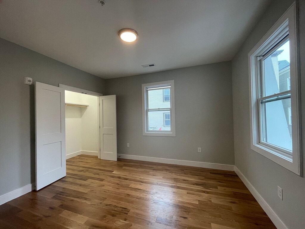 Building Photo - 199 Boylston St