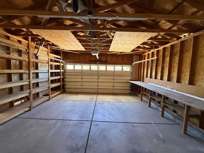 Building Photo - 6408 Aleut Ct