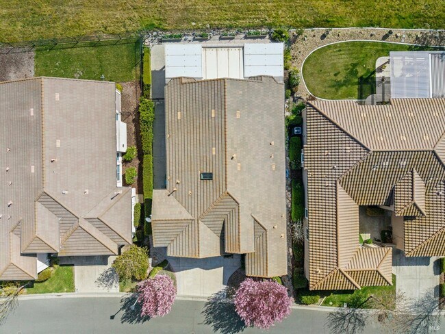 Building Photo - 369 Pebble Beach Dr