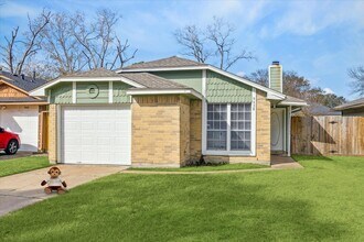Building Photo - Move-In Ready South Willowbrook Home For Rent!