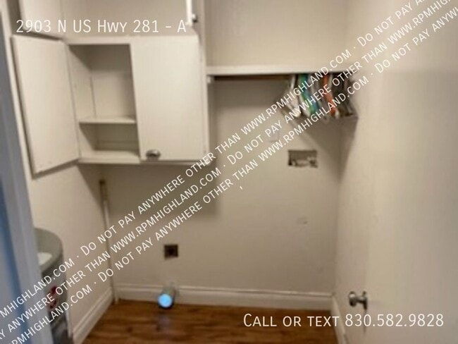 Building Photo - 2903 N U.S. Hwy 281