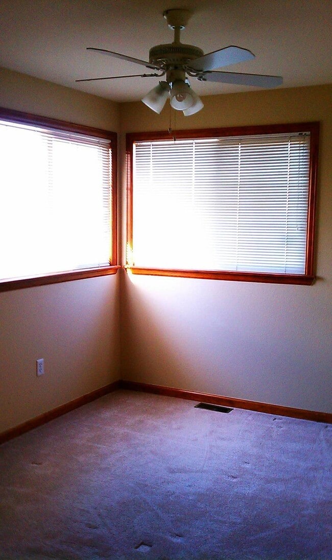 Building Photo - 4-Bedroom Ryland Home in Lafayette - (24CA)