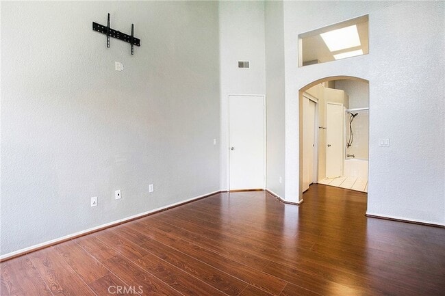 Building Photo - 123 Night Heron Ln