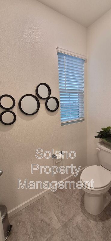 Building Photo - 2397 Sheldon Dr