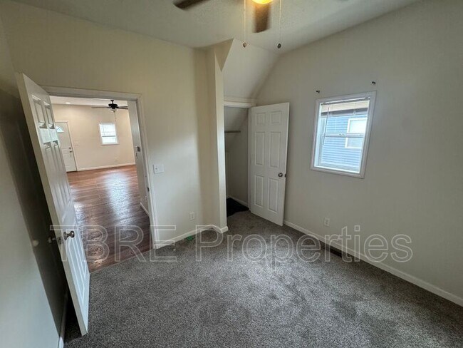 Building Photo - 178 Pvt Dr 720