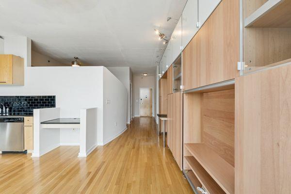 Building Photo - 3324 Peachtree Rd