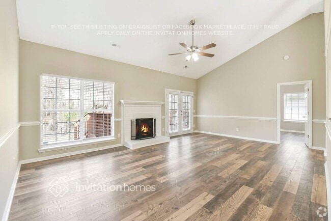 Building Photo - 7030 Daerwood Pl