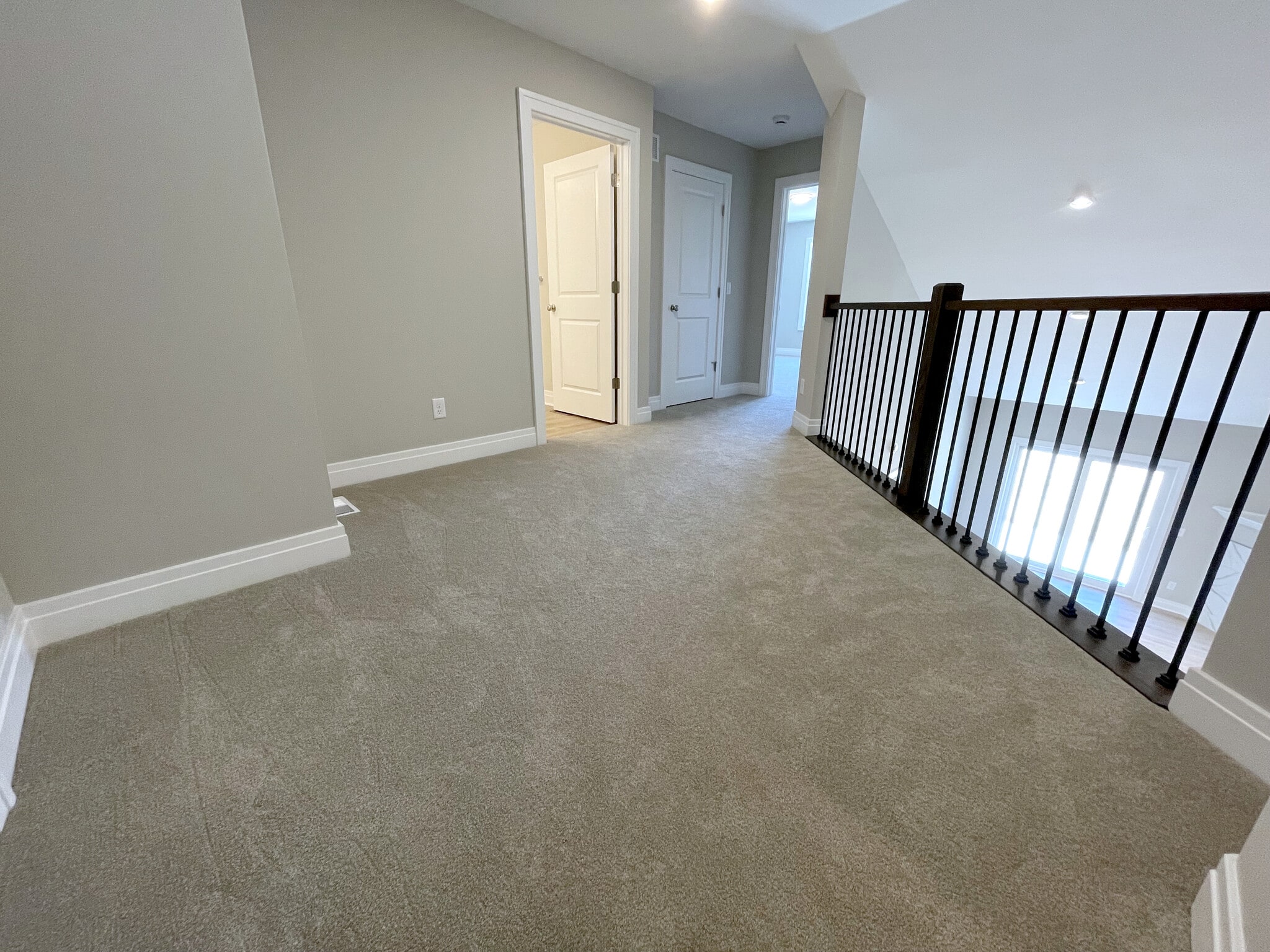 Second Story Loft - 4286 Tisbury Ln