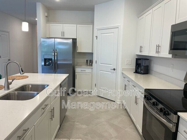 Building Photo - 11308 Pinot Dr