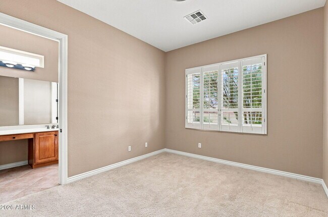 Building Photo - 22114 N San Ramon Dr