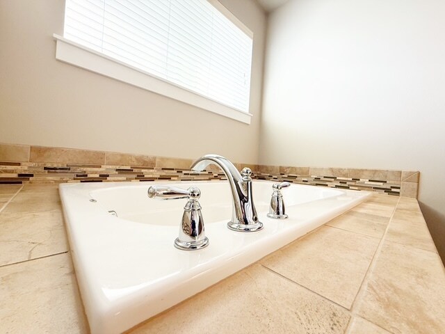 Building Photo - 2698 NE Noll Valley Loop