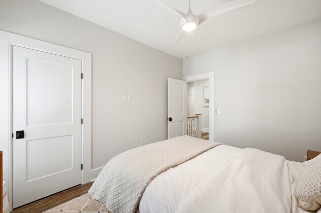 Building Photo - 117 Seagate Pl
