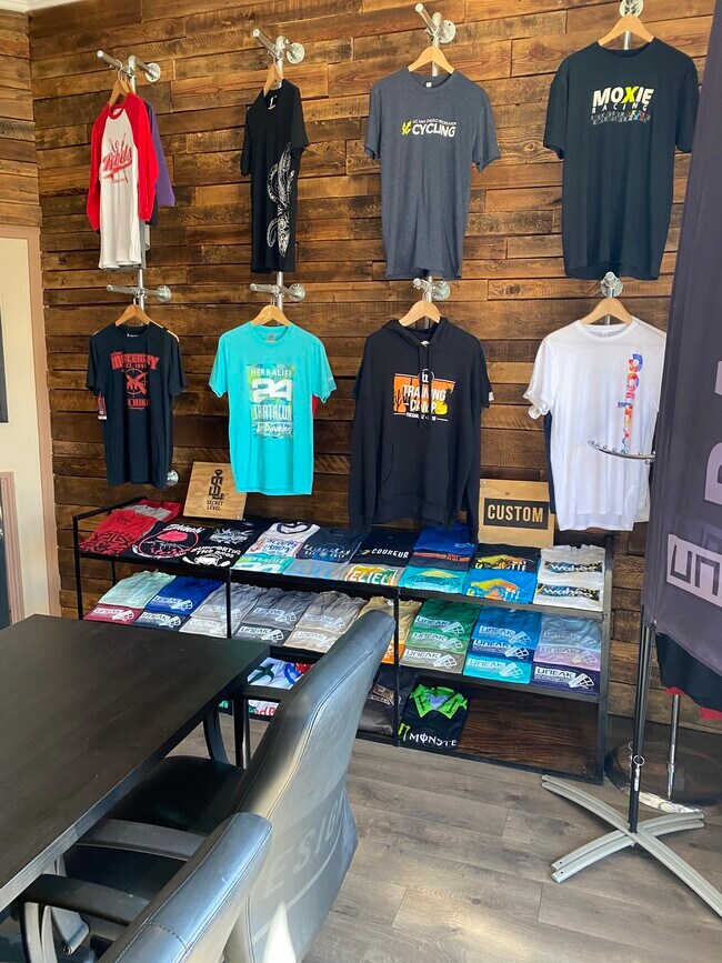 Building Photo - 120 N Pacific St