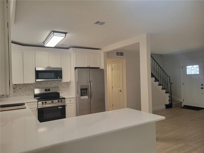 Building Photo - 6412 Wingfoot Cir