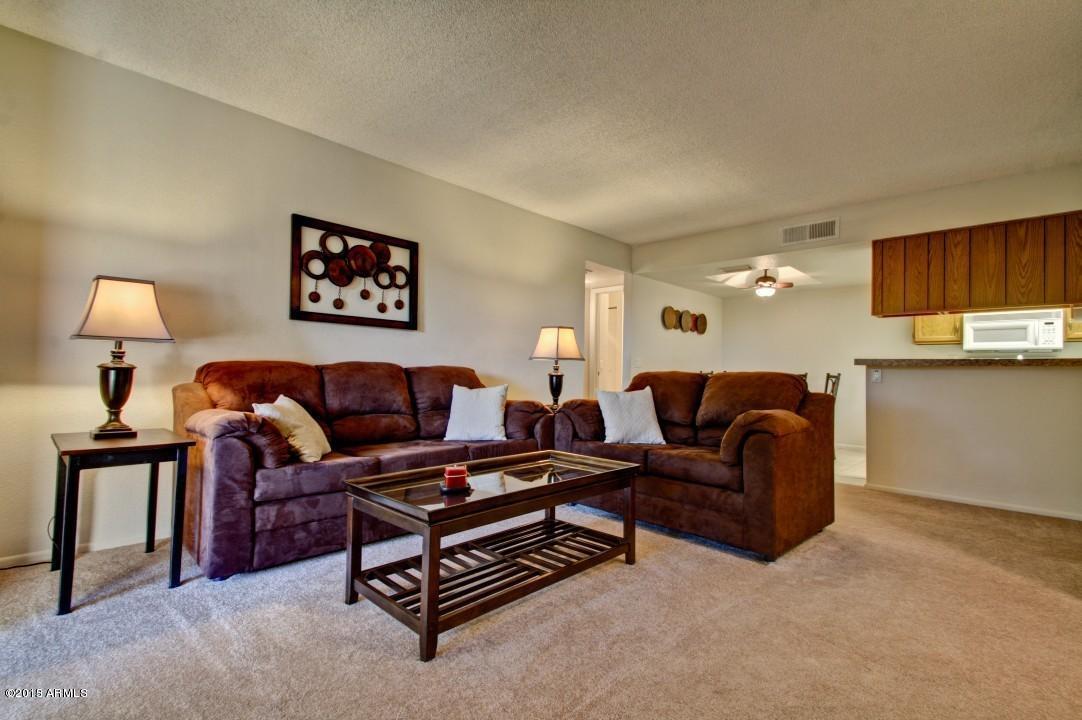 Building Photo - 2146 West Isabella #254