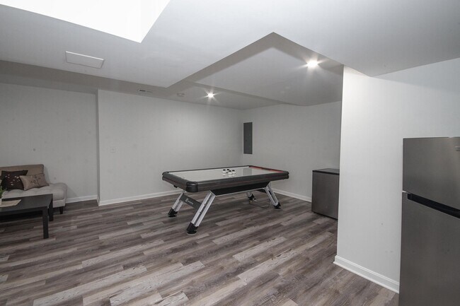 Building Photo - 225 Brafferton Blvd