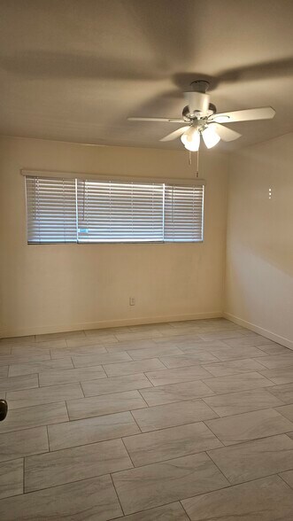 Building Photo - 5914 Streamview Dr