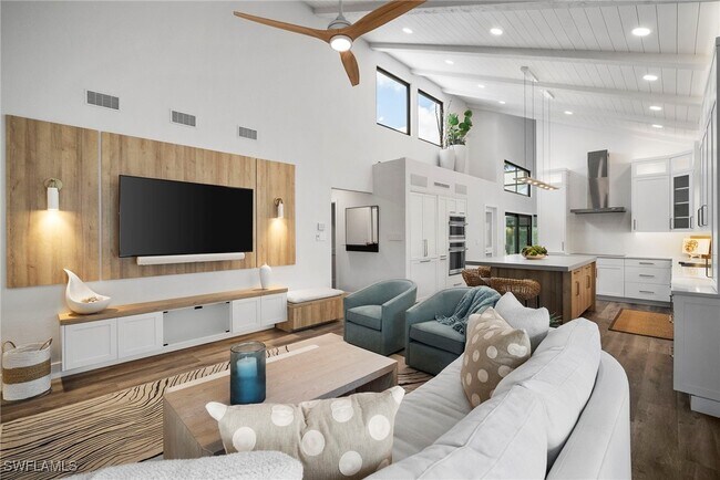 Building Photo - 504 Tierra Mar Ln E