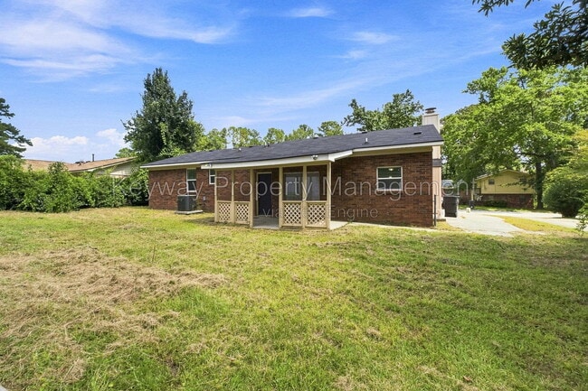 Building Photo - 3487 Postell Dr