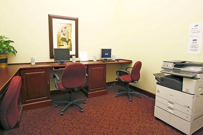 Office Work Space - 900 S Meadows Pky