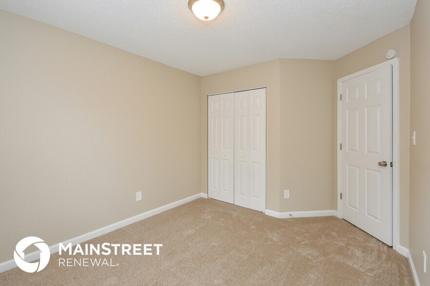 Building Photo - 5014 River Overlook Way