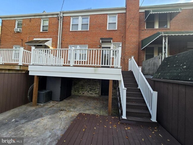Building Photo - 1514 Lochwood Rd