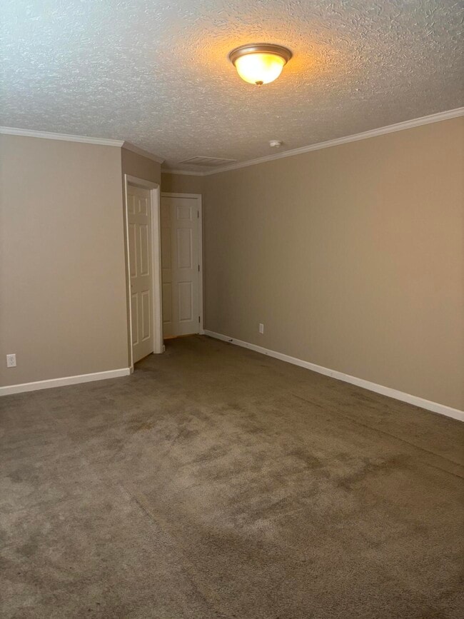 Building Photo - 205 Joy Rd