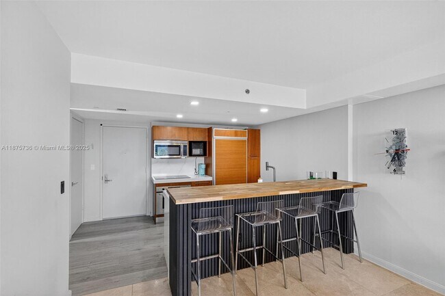 Building Photo - 50 Biscayne Blvd