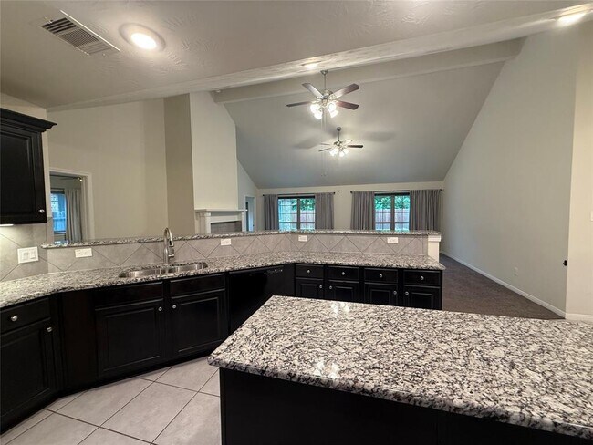 Building Photo - 7014 Limestone Cir