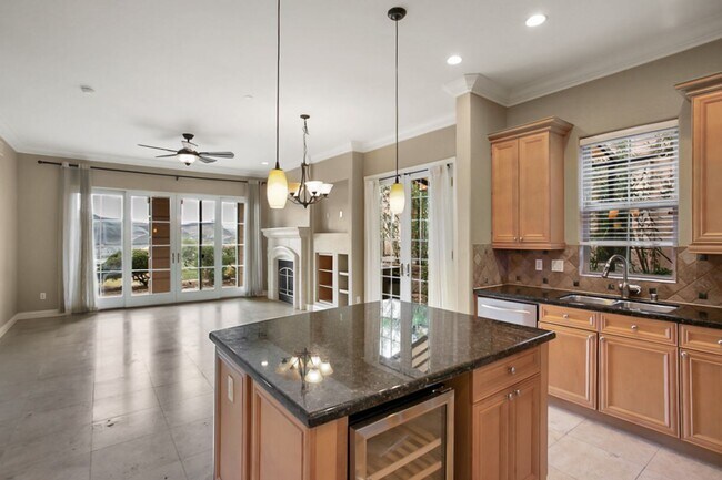 Building Photo - Lake Las Vegas 1st Floor Condo With Stunning Views And Garage